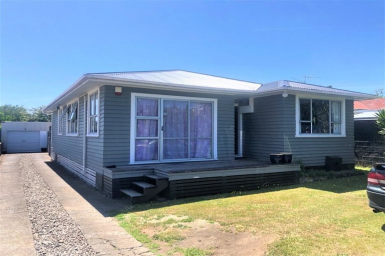 Photo of property in 70a Mould Street, Waitara, 4320
