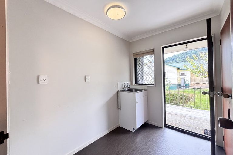 Photo of property in 9 Ema Street, Te Aroha, 3320