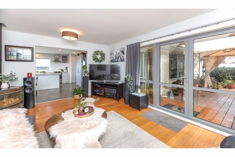 Photo of property in 416 Breezes Road, Aranui, Christchurch, 8061