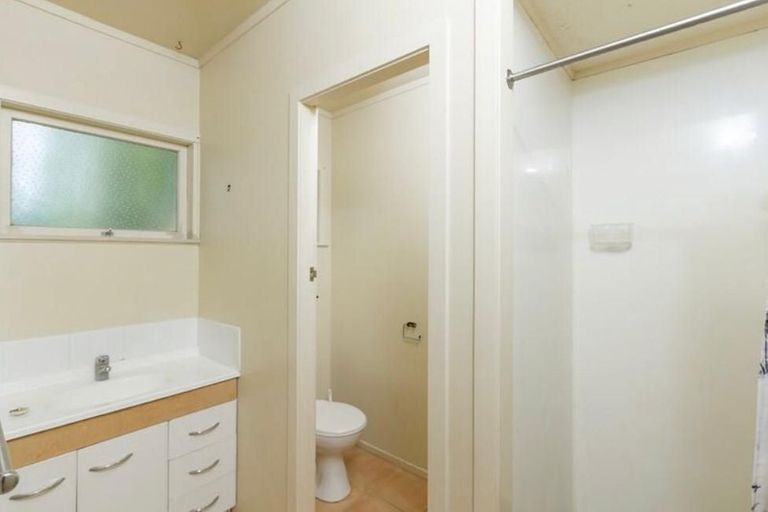 Photo of property in 353 Cambridge Road, Hillcrest, Hamilton, 3216