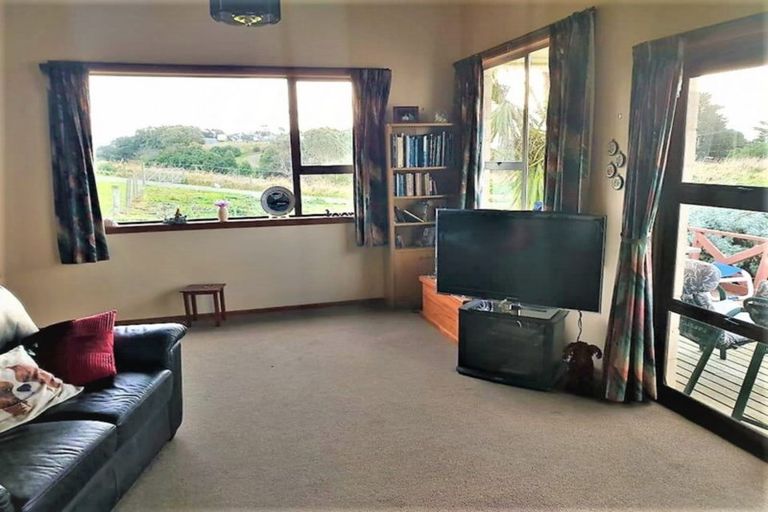 Photo of property in 32 Tenby Street, Moeraki, Palmerston, 9482