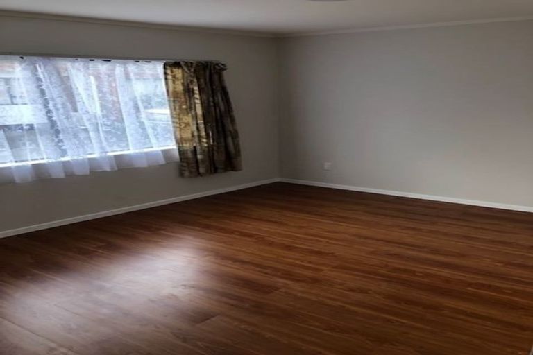 Photo of property in 2/328 Bucklands Beach Road, Bucklands Beach, Auckland, 2012