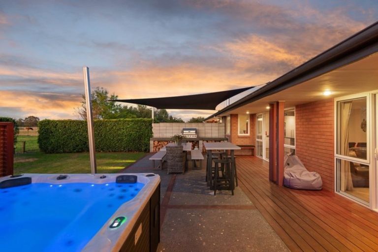 Photo of property in 242 Wards Road, Swannanoa, Rangiora, 7475