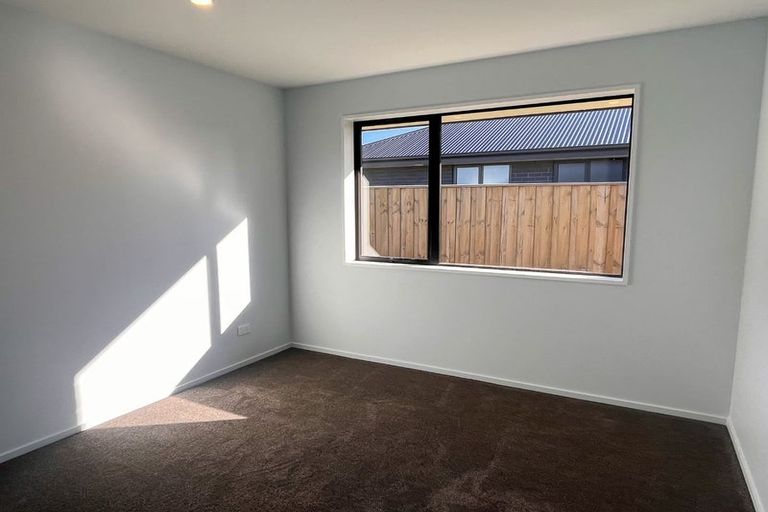 Photo of property in 15 Borland Street, Woodend, 7610