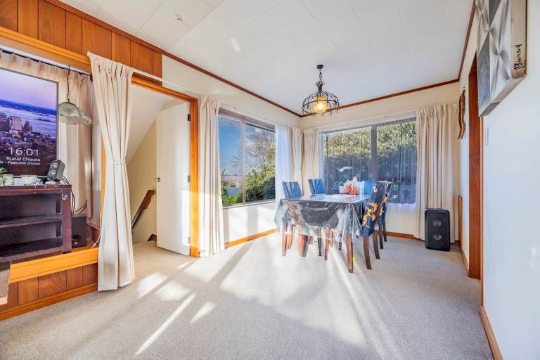 Photo of property in 87d Lancaster Road, Beach Haven, Auckland, 0626