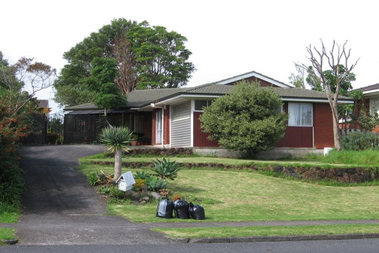 Photo of property in 47 Stanniland Street, Sunnyhills, Auckland, 2010