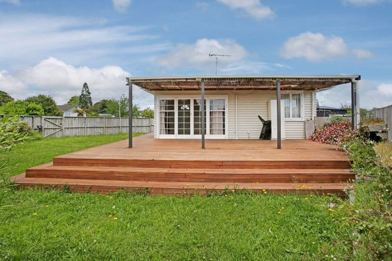 Photo of property in 1/1 Cooper Place, Papakura, 2110