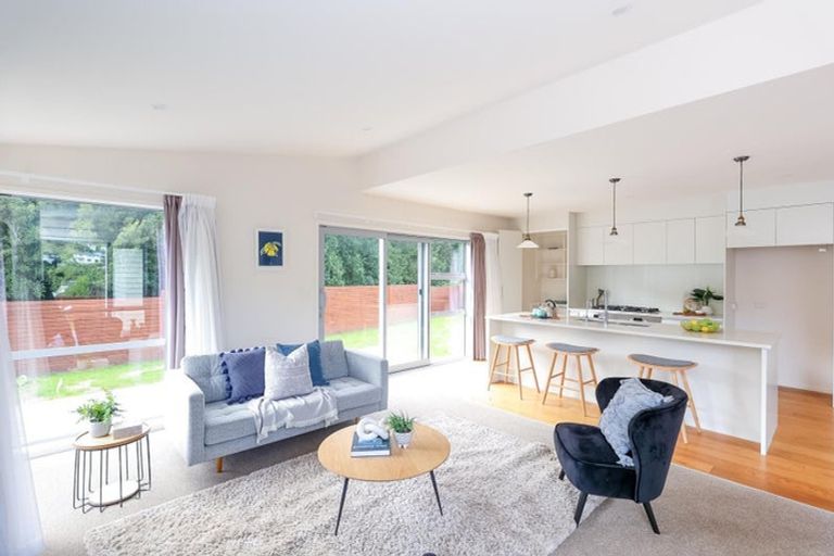 Photo of property in 11 Crompton Avenue, Churton Park, Wellington, 6037