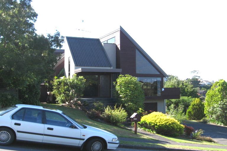 Photo of property in 14 Bellbird Rise, Murrays Bay, Auckland, 0630