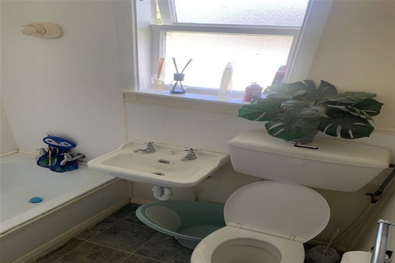 Photo of property in 64 Upper Plain Road, Masterton, 5810