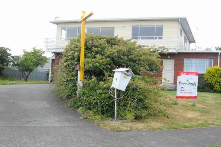 Photo of property in 42a Cargill Avenue, Feilding, 4702