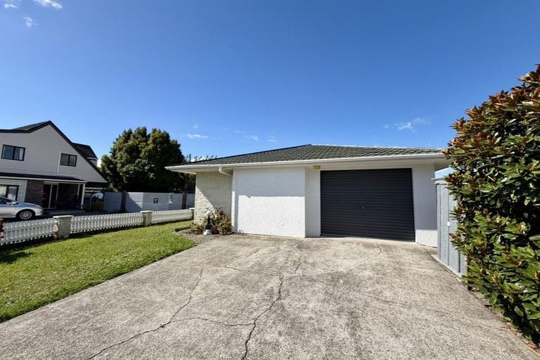 Photo of property in 2 Hill Court, Awapuni, Palmerston North, 4412