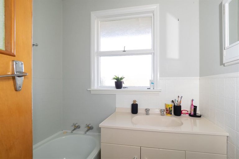 Photo of property in 39 Thomson Street, Tinwald, Ashburton, 7700