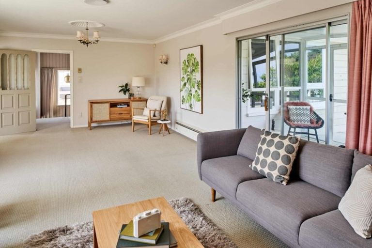 Photo of property in 41 Wai-iti Crescent, Woburn, Lower Hutt, 5010