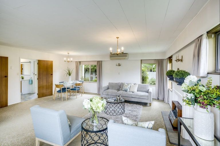 Photo of property in 403b Market Street South, Hastings, 4122