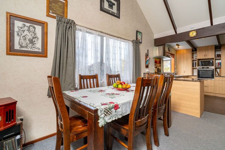 Photo of property in 33 Estuary Crescent, Fairfield, Dunedin, 9018