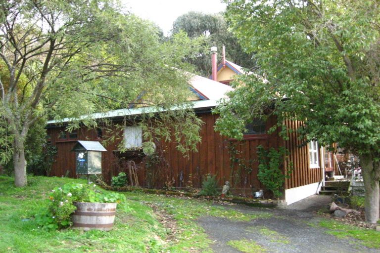 Photo of property in 8 King George Street, Broad Bay, Dunedin, 9014