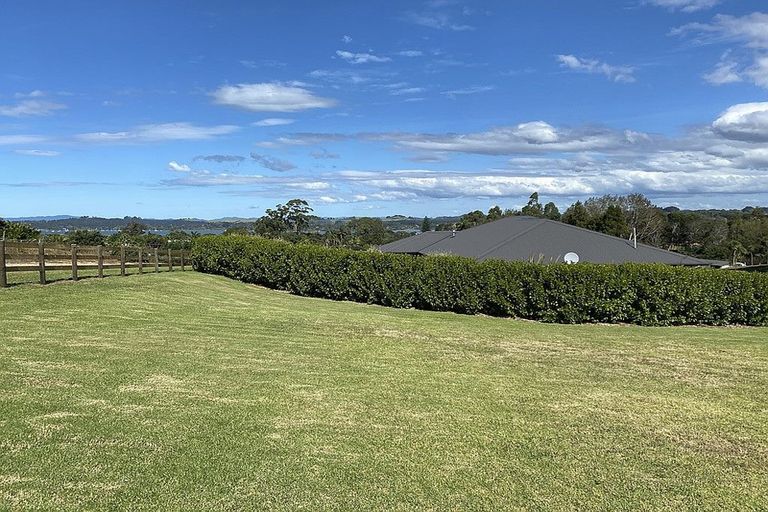 Photo of property in 11 Saint Anthonys Way, Kerikeri, 0294