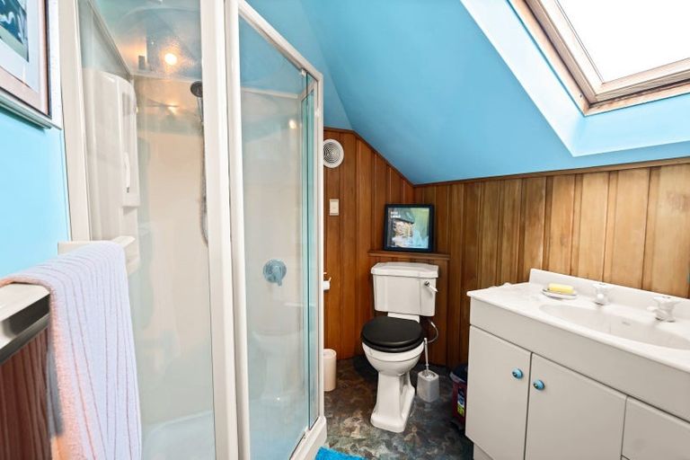 Photo of property in 21 Barrett Street, Westown, New Plymouth, 4310