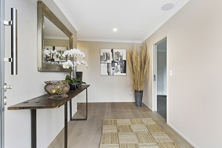 Photo of property in 54 Hillpark Drive, Pokeno, 2402