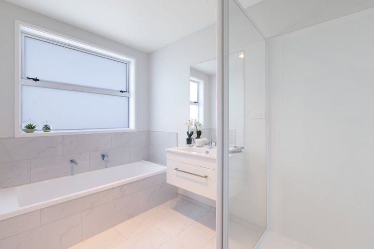 Photo of property in 2 Tuaia Street, Pyes Pa, Tauranga, 3112