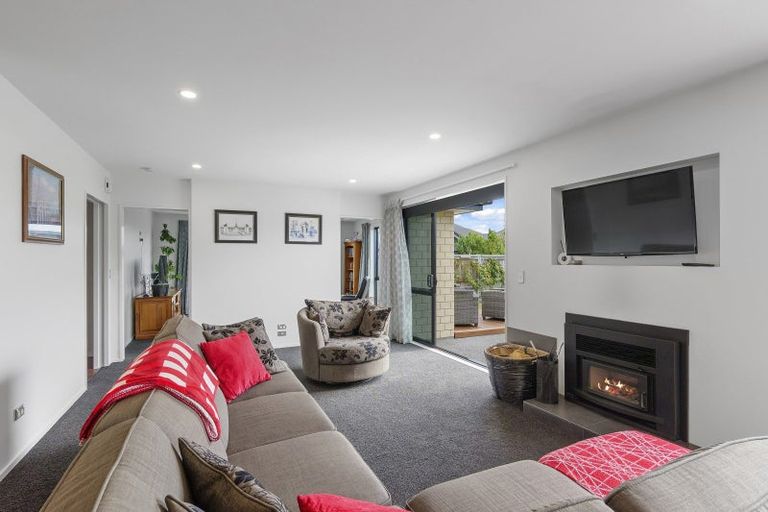 Photo of property in 52 Shadbolt Lane, Rolleston, 7614