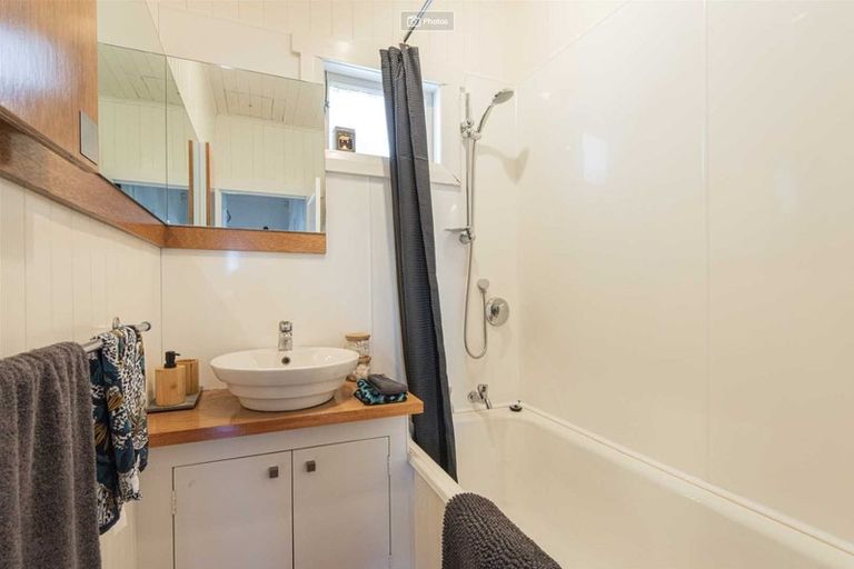 Photo of property in 76 Kamo Road, Kensington, Whangarei, 0112