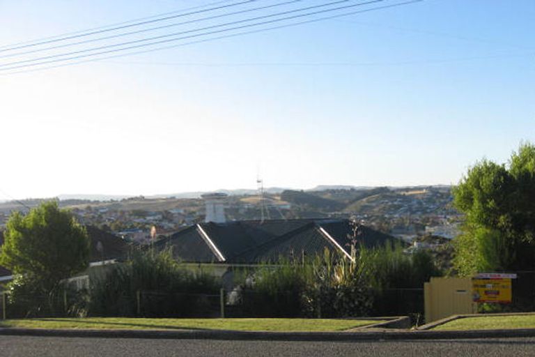 Photo of property in 12 Tamar Street, South Hill, Oamaru, 9400