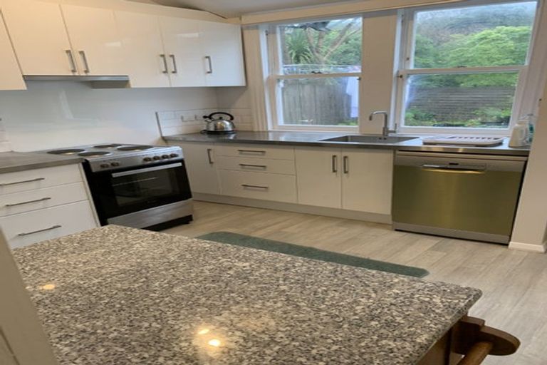 Photo of property in 208 The Terrace, Wellington Central, Wellington, 6011