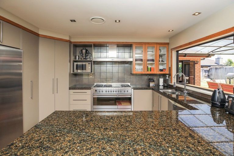 Photo of property in 49 Coleraine Drive, Rototuna, Hamilton, 3210