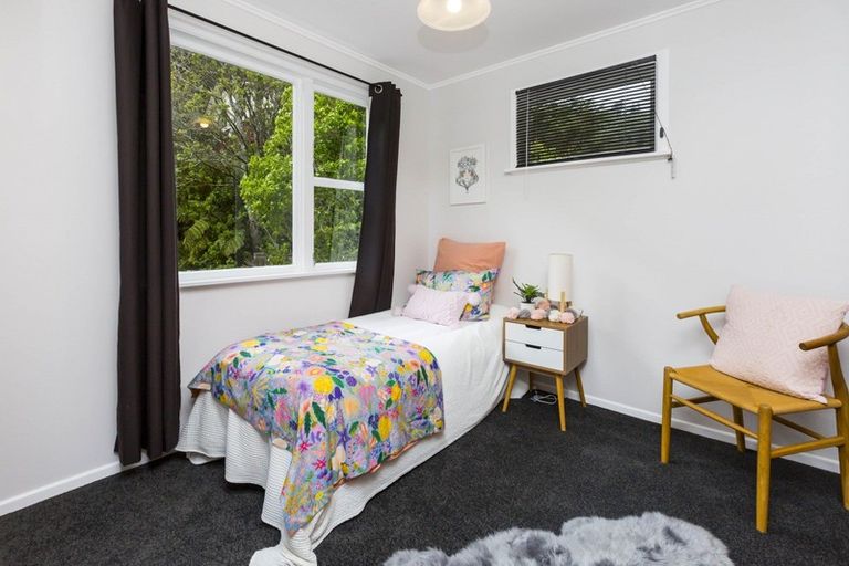 Photo of property in 67 Elmslie Road, Pinehaven, Upper Hutt, 5019