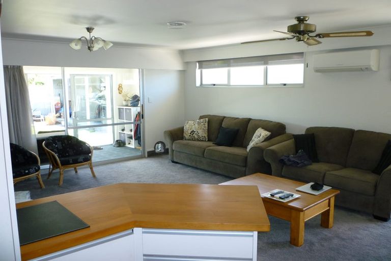 Photo of property in 2/2 Gascoigne Street, Riversdale, Blenheim, 7201