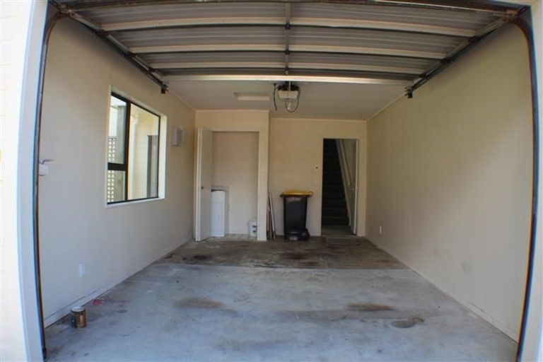 Photo of property in 48 Jaunpur Crescent, Broadmeadows, Wellington, 6035