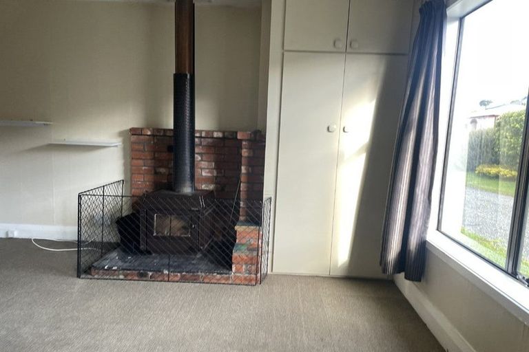 Photo of property in 9 Walker Street, Bluff, 9814