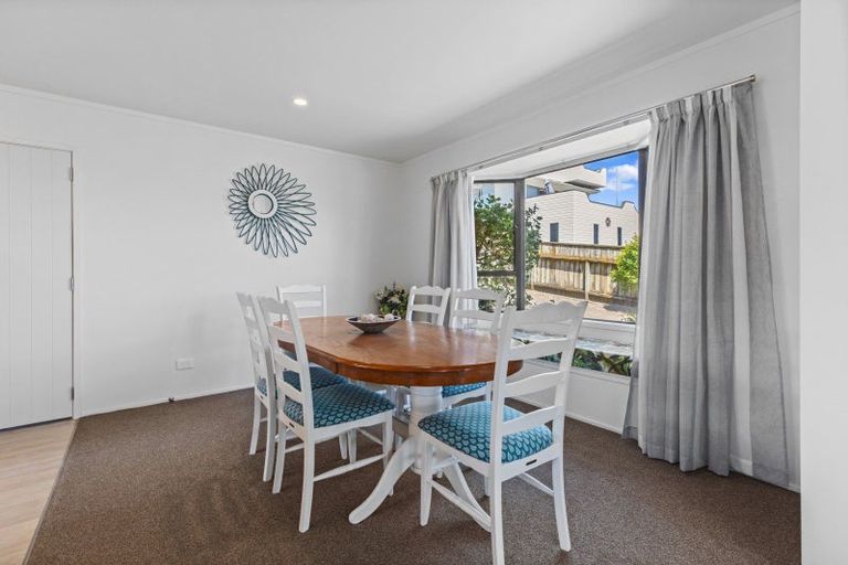 Photo of property in 1040a Papamoa Beach Road, Papamoa Beach, Papamoa, 3118