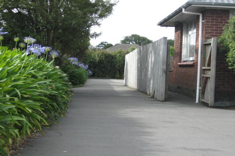 Photo of property in 2/370a Blenheim Road, Upper Riccarton, Christchurch, 8041