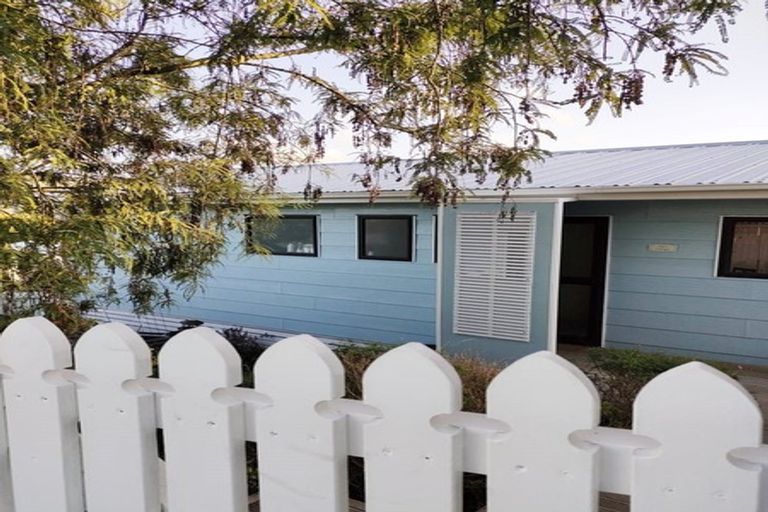 Photo of property in 30a Langstone Street, Welcome Bay, Tauranga, 3112