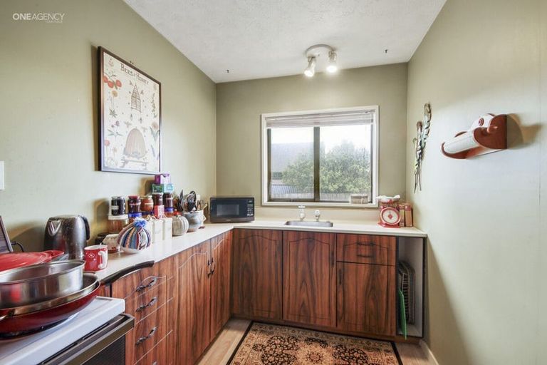 Photo of property in 1b Sylvia Street, Parklands, Christchurch, 8083