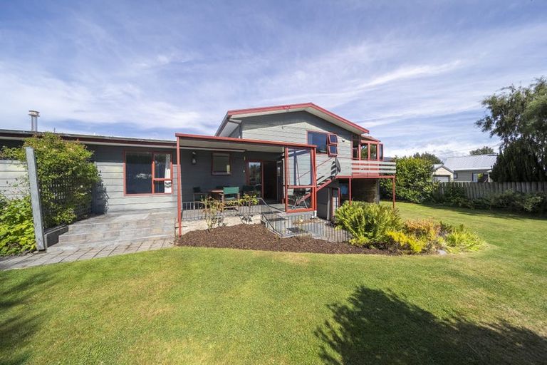 Photo of property in 25 Mackinnon Loop, Te Anau, 9600