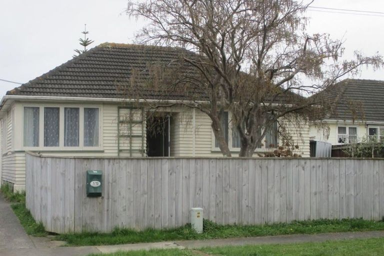 Photo of property in 1/13 Atiawa Crescent, Waiwhetu, Lower Hutt, 5010