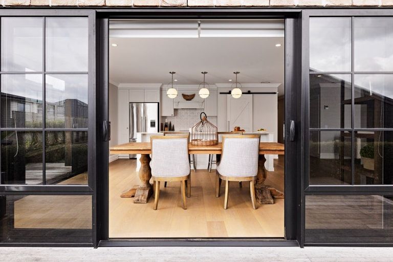 Photo of property in 1 Te Kaka Place, Omokoroa, 3114