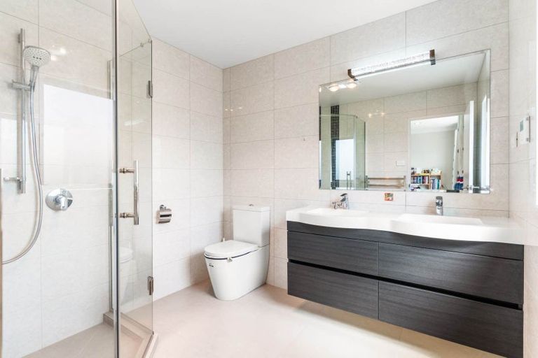 Photo of property in 40 Silver Moon Road, Albany Heights, Auckland, 0632