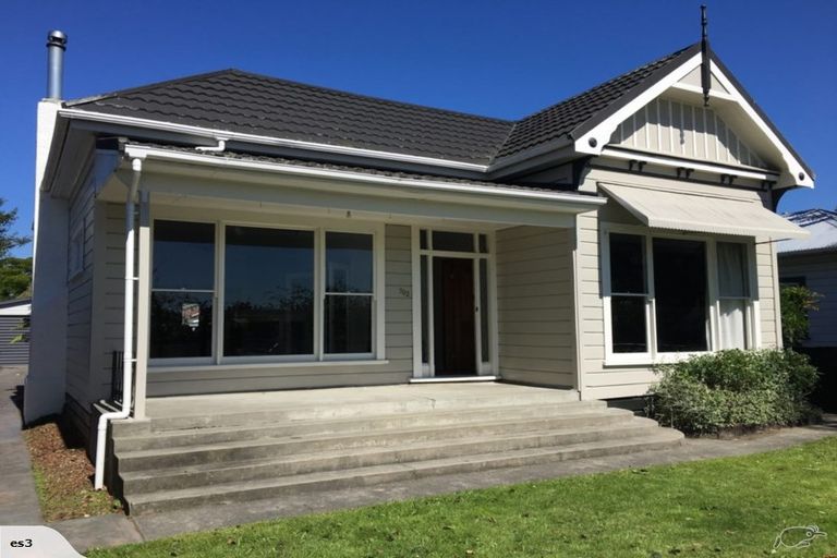 Photo of property in 702 Avenue Road West, Saint Leonards, Hastings, 4120