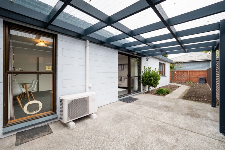 Photo of property in 21 Deyell Crescent, Sydenham, Christchurch, 8023