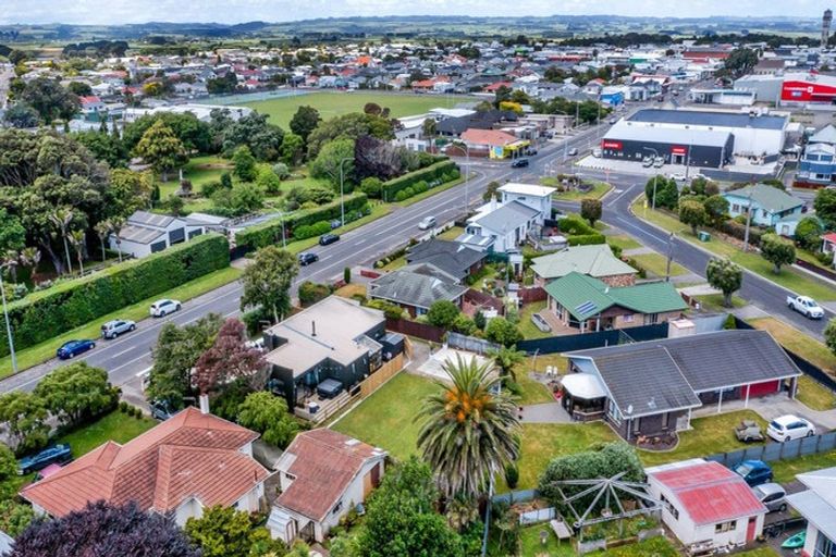 Photo of property in 337 High Street, Hawera, 4610