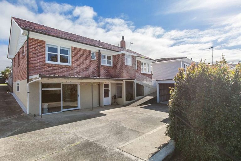 Photo of property in 1/30 Howe Street, Howick, Auckland, 2014