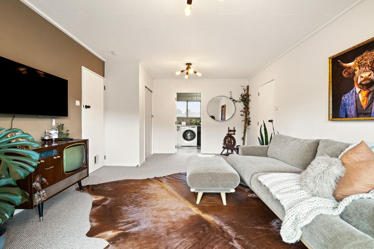 Photo of property in 1 Viscount Road, Waldronville, Dunedin, 9018