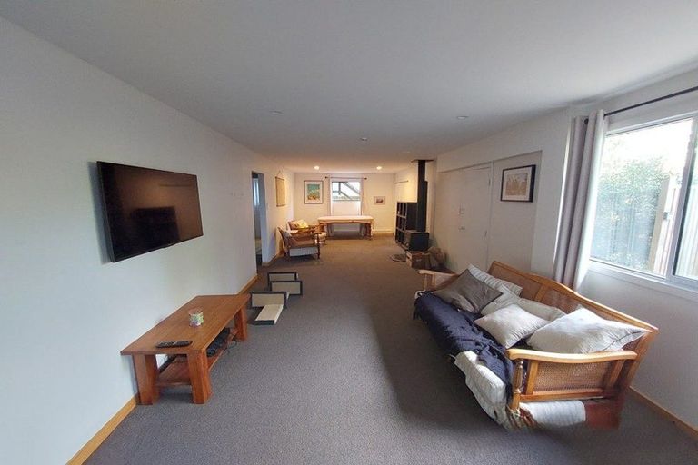 Photo of property in 12a Ridge Lane, New Plymouth, 4310
