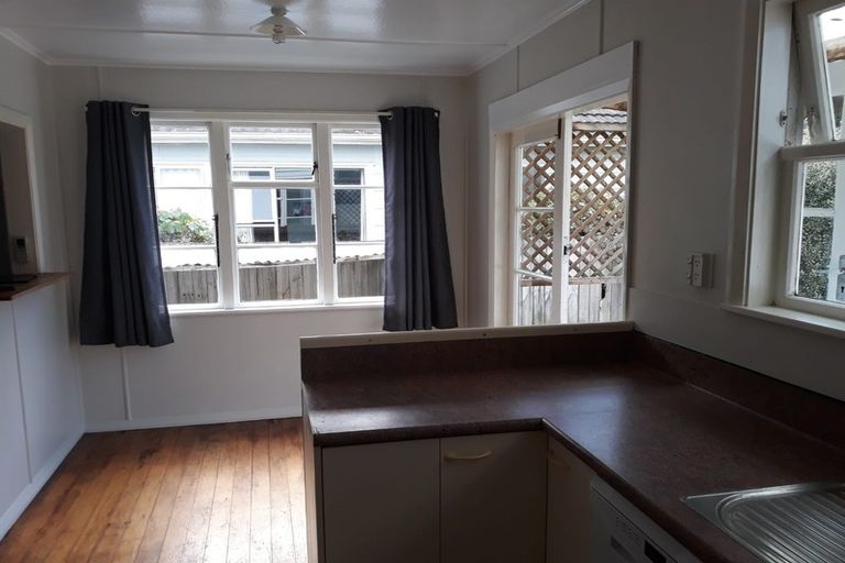 Photo of property in 175 Aorangi Road, Bryndwr, Christchurch, 8053