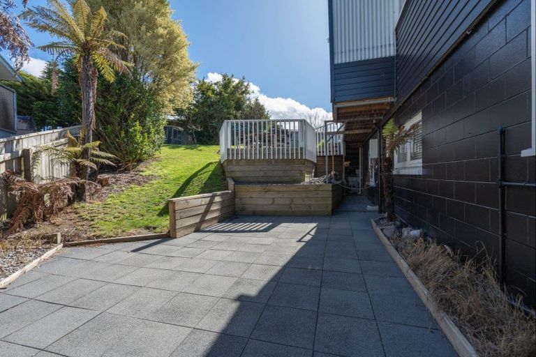 Photo of property in 6 Liston Avenue, Hilltop, Taupo, 3330
